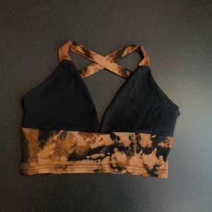 Bleach dye crop top tank small